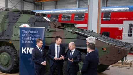 Konversion | Neue Rüstungsindustrie: Wie aus dem VW-Cabrio ein Leopard-2-Kampfpanzer wird