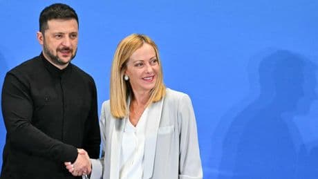 "Assurdo il silenzio di Schlein sull'Ucraina". FdI smaschera il Pd