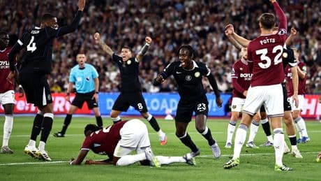 Invaller Jorrel Hato debuteert met zege voor Chelsea in Premier League, nipte zege PSG