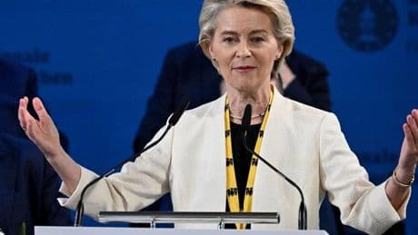 Bruselas felicita a Nawrocki y confía en que la cooperación con Polonia continúe