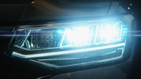 Blinded by the light: House lawmaker wants Congress to cut LED glare from car headlights