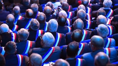 Comment le gouvernement compte simplifier la vie des élus locaux