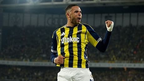 Nesyri durmuyor