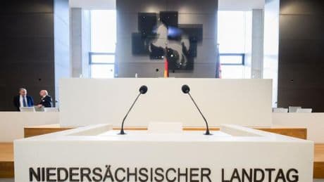 Niedersachsen: Opposition reagiert auf Lies' erste Regierungserklärung