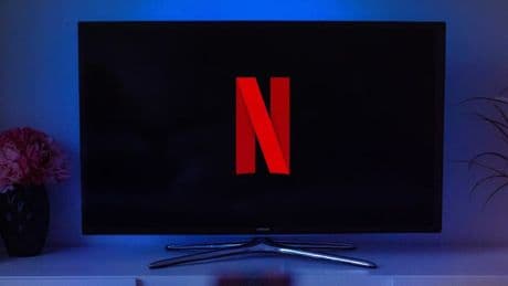 Droits de douane: les Français vont-ils payer Netflix plus cher? "C'est tout à fait possible", pour le ministre de l'Économie