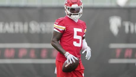 Andy Reid has critical update after Hollywood Brown carted off Chiefs practice