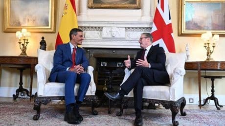 De Londres a París, Sánchez busca recuperar terreno en el ámbito internacional