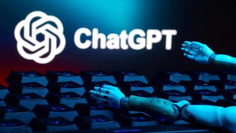 «Propose-moi des montres connectées à moins de 500 euros»: en ouvrant ChatGPT au shopping, OpenAI menace un peu plus Google