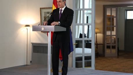 Sánchez lanza un plan para disparar el gasto en Defensa al 2% del PIB este mismo año