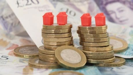 Warning for first-time buyers as sub-4% mortgage rates ‘hanging by a thread’ after big inflation spike