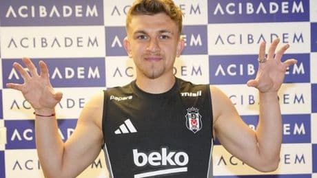 Beşiktaş'a geri dönen Rıdvan Yılmaz, sağlık kontrolünden geçti