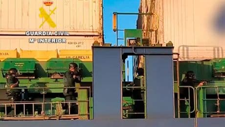 Incautados 1.300 kilos de cocaína de un portacontenedores en Cádiz