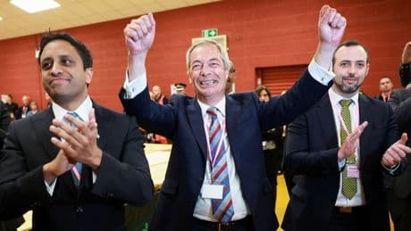 Starmer suffers defeat in first by-election as Reform takes Runcorn and Helsby