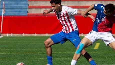 El Amorebieta refuerza su medular con Marouane Sennoudi