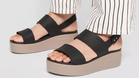 Save £20 on ‘super comfortable’ Crocs sandals that are ‘lightweight and easy to clean’
