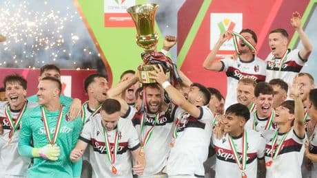 Bittere Pleite für Mailand - Pokal-Sensation in Italien!