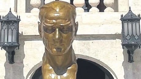 YAVUZ DONAT / Yiğidolar diyarından