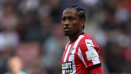 Beşiktaş'tan Kyle Walker-Peters açıklaması! Gelişi ertelendi