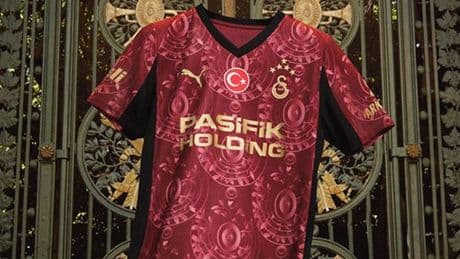 Galatasaray alternatif formasını tanıttı!