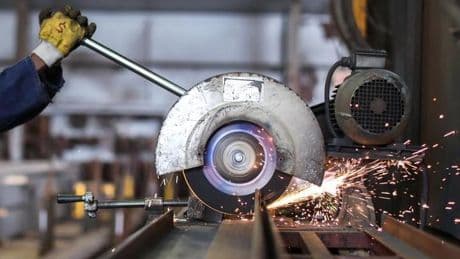 Türkiye'de 2024 elektrik tüketiminde sanayi liderliği bırakmadı
