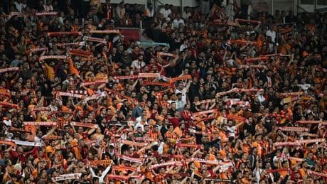 Galatasaray taraftarından Hacıosmanoğlu'na tepki