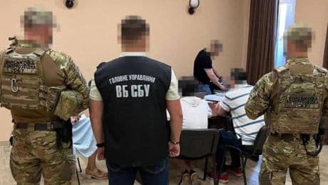 La nueva táctica del Kremlin: reclutar a niños ucranianos para sabotear e inmolarse sin saberlo a cambio de dinero