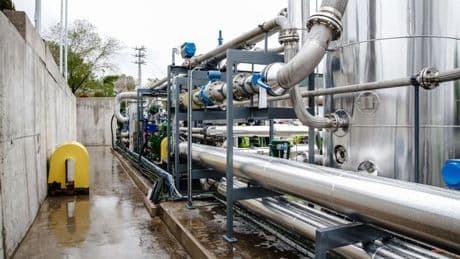 Cuatro empresas de gases industriales acudieron al despacho fundado por Montoro en busca de beneficios fiscales desde Hacienda