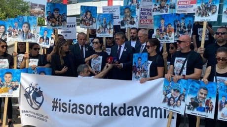 İsias Oteli davası: Kamu görevlileri müteahhit ve fenni mesulleri suçladı