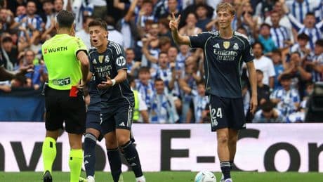 Así ha sido la polémica expulsión de Huijsen en el Real Sociedad-Real Madrid