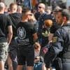 Rechtsextremisten kamen aus Bautzen : Erst Attacke am Ostkreuz, dann Antifa-Solidarität am Alex