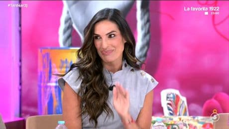 Verónica Hidalgo recuerda una incómoda cena tras ganar Miss España: varios hombres le ofrecieron dinero a cambio de sexo