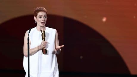 Filme am See: Leonie Benesch erhält den Hannelore-Elsner-Preis 2025