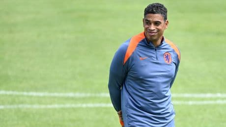 Ingrijpende wijziging ligt opnieuw in lijn der verwachting bij Jong Oranje dat EK-drama moet voorkomen