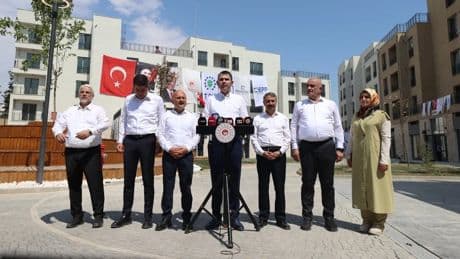 Bakan Kurum: "Yıl sonuna kadar Adıyaman’daki tüm konutlar teslim olacak"