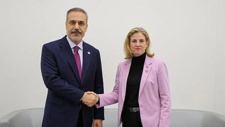 Dışişleri Bakanı Fidan Avusturyalı mevkidaşı ile görüştü