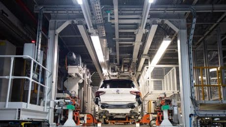La producción española de coches caerá un 5% este año por la menor demanda