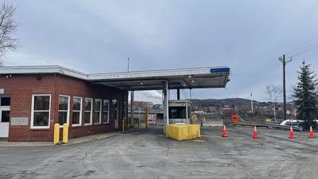 For sale: A used U.S.-Canada border crossing goes on the auction block