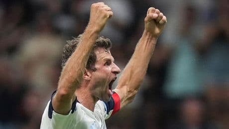 Im Video - Wahnsinn! Müller-Ekstase in der 90.+14. Minute