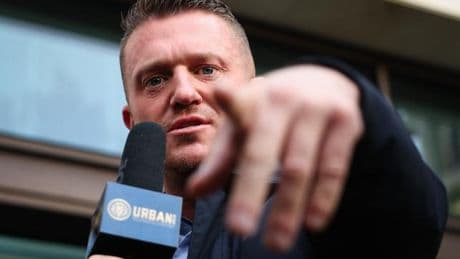 Tommy Robinson, figure de l’extrême droite britannique, arrêté