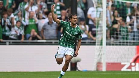 Debütanten-Ball bei Werder - TORpedo Schmidt kennt Kollegen noch nicht