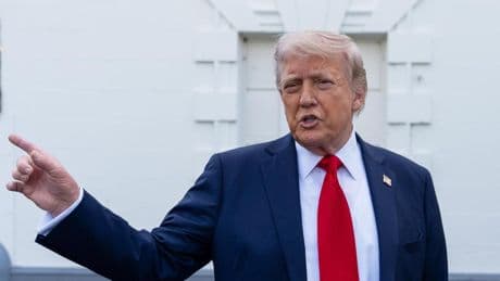 Trump se asusta por el riesgo de “las estanterías vacías” debido los aranceles