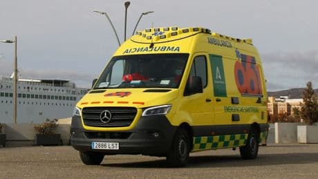 Muere un hombre al caerse por el tragaluz de una nave en un polígono de Jaén