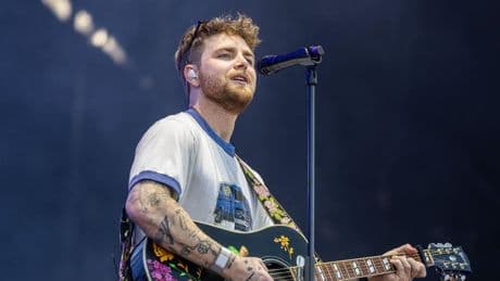Alex Warren Joins Lady Gaga, Harry Styles And Rosé As He Leads Again