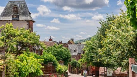 «Sans cette clientèle ce serait difficile» : en Corrèze, les retraités «boomers» font vivre le tourisme hors saison