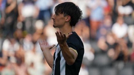 EN DIRECT - Multiplex Ligue 1 : le Paris FC déjà mené à Angers, Strasbourg en favori à Metz