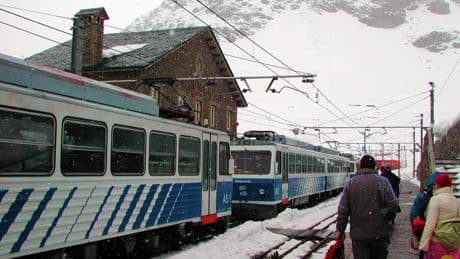 La estación de tren más alta de la península ibérica está a casi 2000 metros de altura