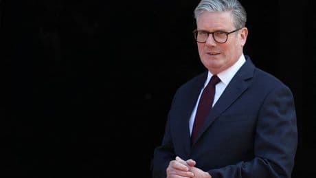 Polling guru issues Keir Starmer crushing two-word message after local elections mauling