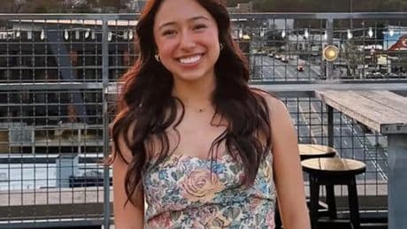 Un error de la policía en un control de tráfico deja a una adolescente mexicana al borde de la deportación en Estados Unidos