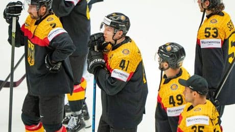 „Kacke am Schläger“: Bitteres WM-Aus für Deutschland trotz NHL-Stars Seider und Stützle