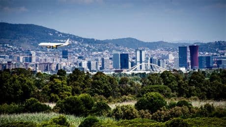 Encuesta: ¿Apruebas la propuesta del Govern de ampliación del aeropuerto de El Prat?